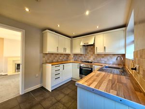 Photo 6- click for photo gallery